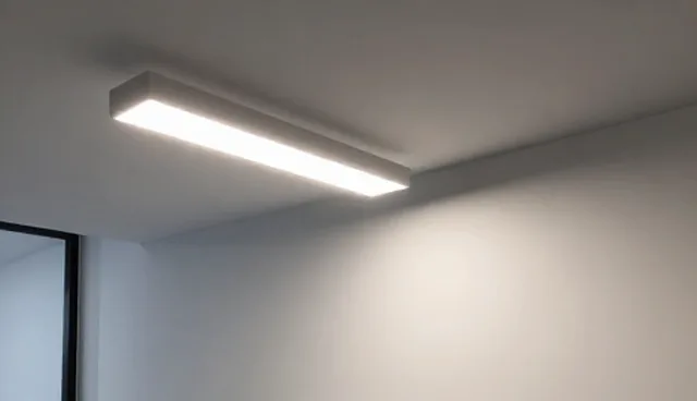 平面设计服务：广告设计制作中的使用与维护建议